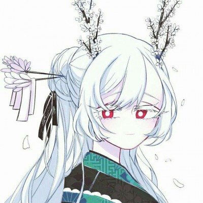 湖北荆州极端降雨：民众乘皮划艇转移
